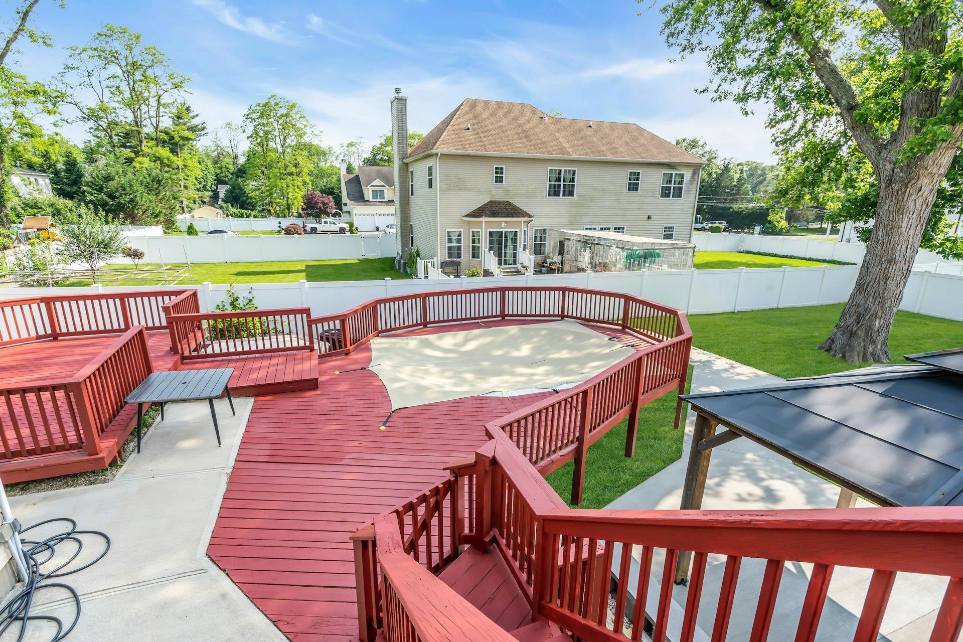 Single Family Manchester  Suffolk County, NY 11743, MLS-874273-30