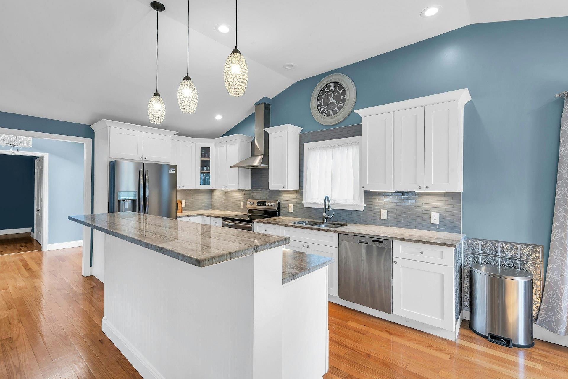 Single Family Manchester  Suffolk County, NY 11743, MLS-874273-7
