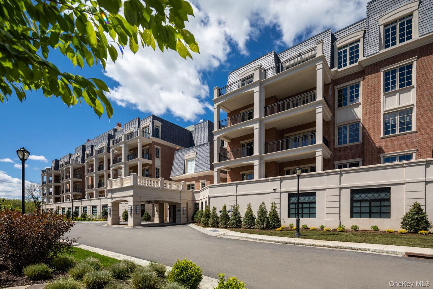 Condo Royal  Nassau County, NY 11040, MLS-874302-24