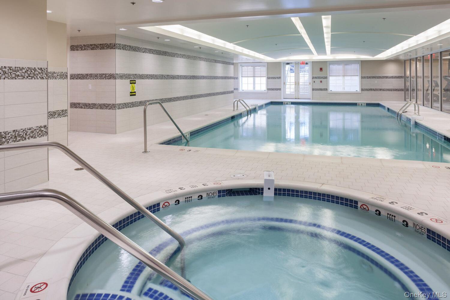 Condo Royal  Nassau County, NY 11040, MLS-874302-32