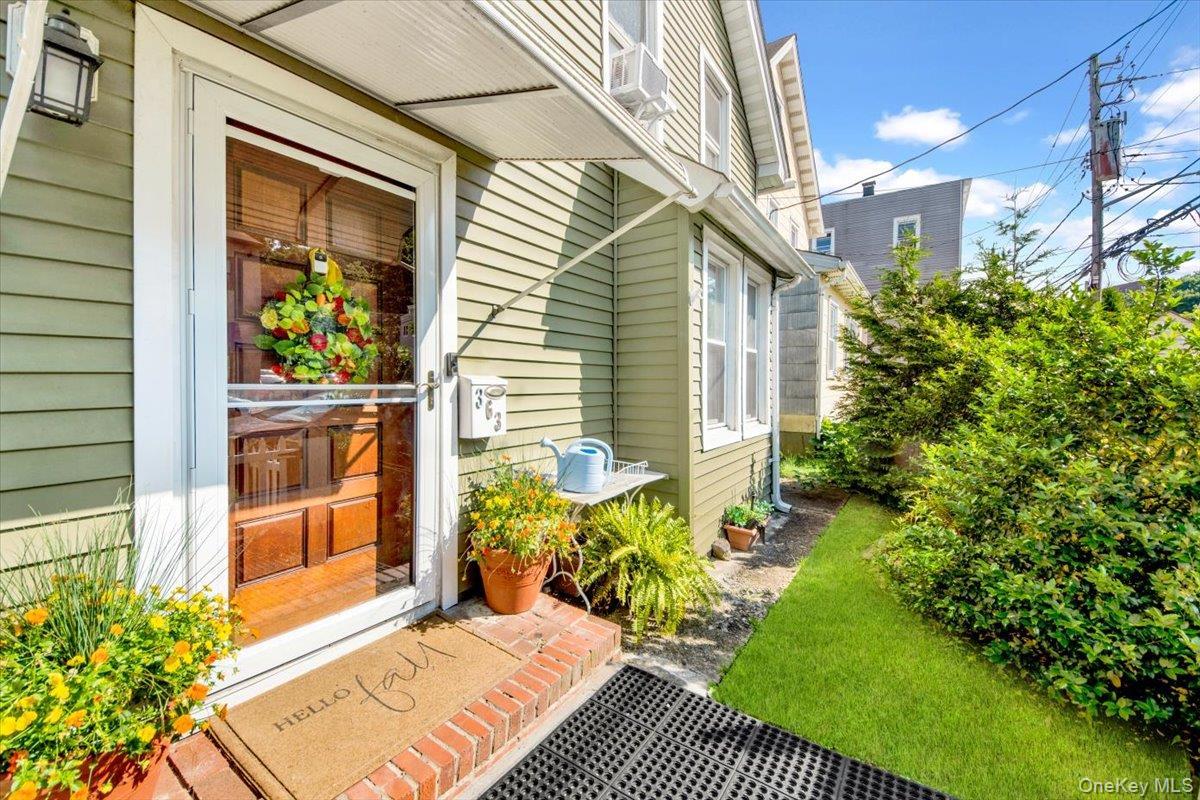 Single Family Willett  Westchester County, NY 10573, MLS-874313-2