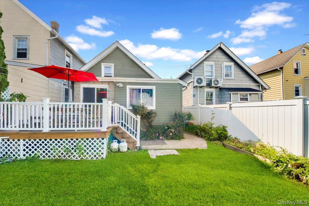 Single Family Willett  Westchester County, NY 10573, MLS-874313-21