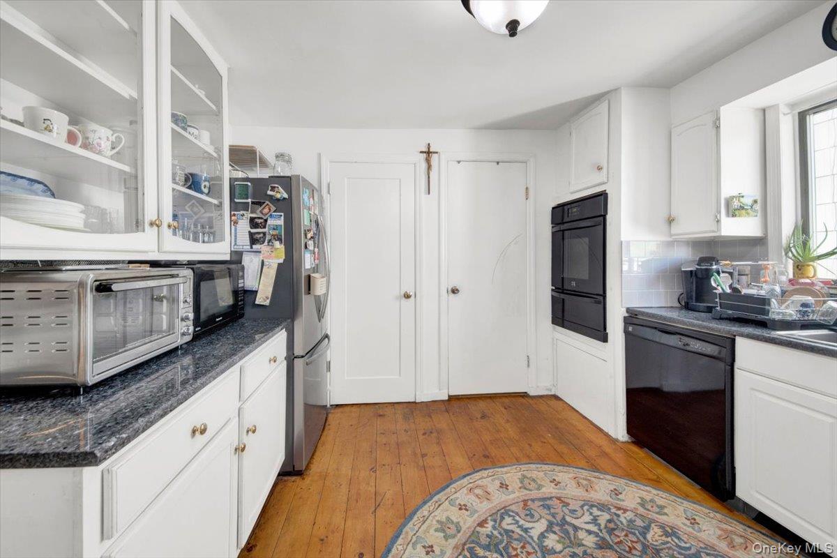 Single Family Willett  Westchester County, NY 10573, MLS-874313-9