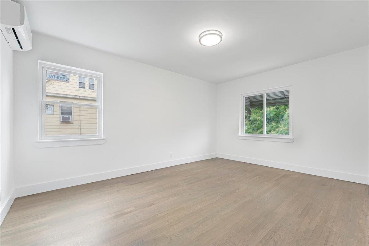 Single Family Gunther  Bronx, NY 10466, MLS-874322-14