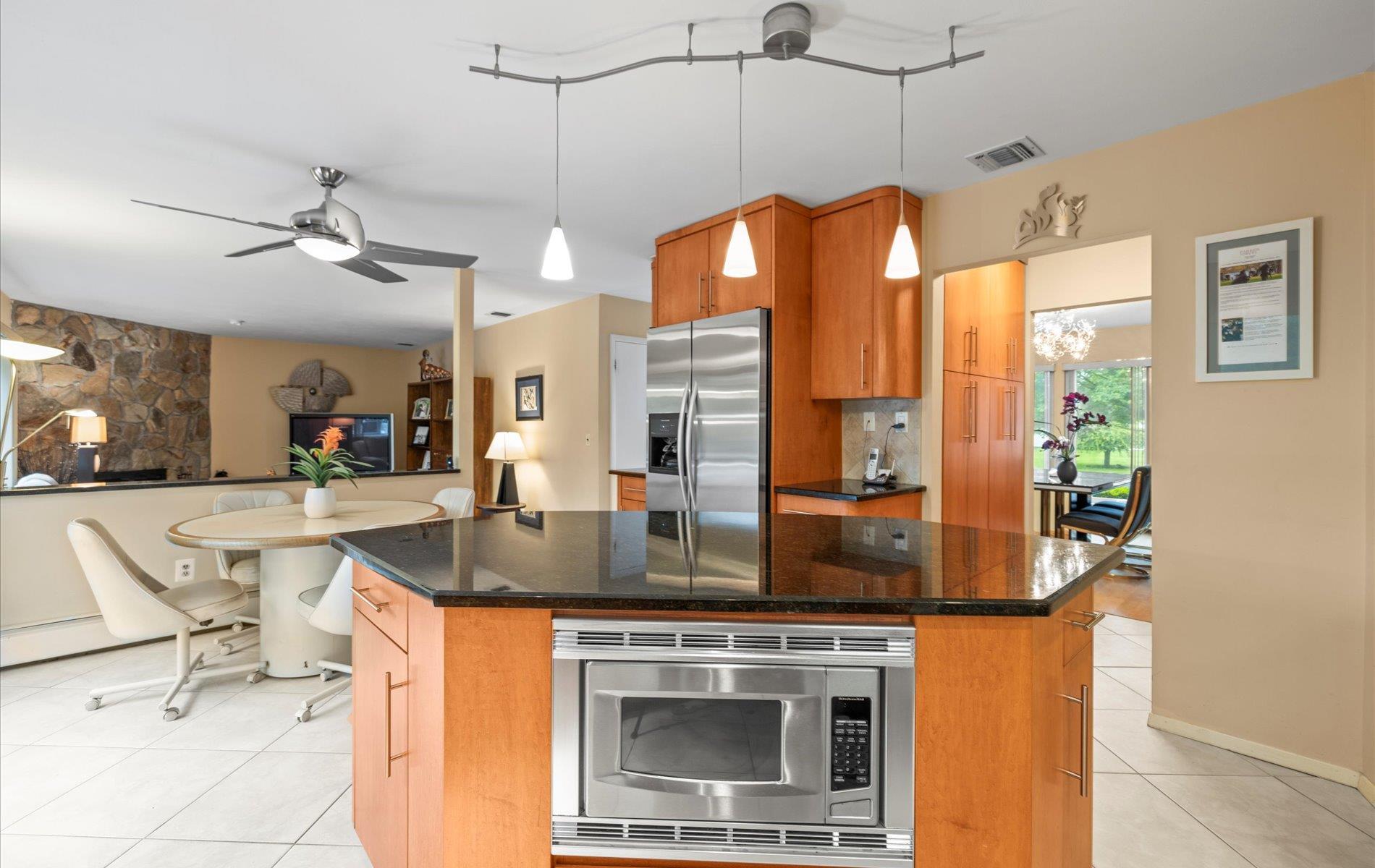 Single Family Oak Meadow  Suffolk County, NY 11725, MLS-874325-14