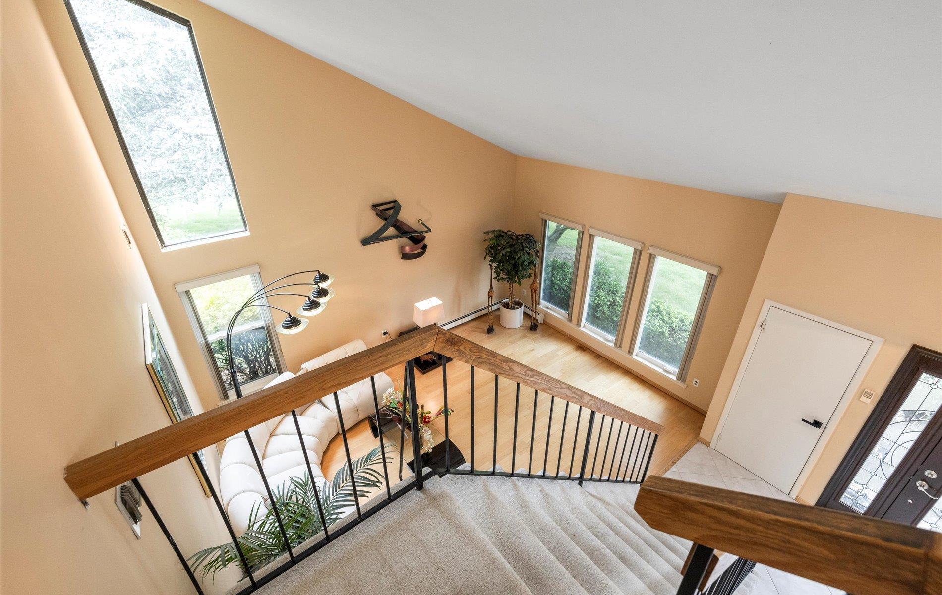 Single Family Oak Meadow  Suffolk County, NY 11725, MLS-874325-29