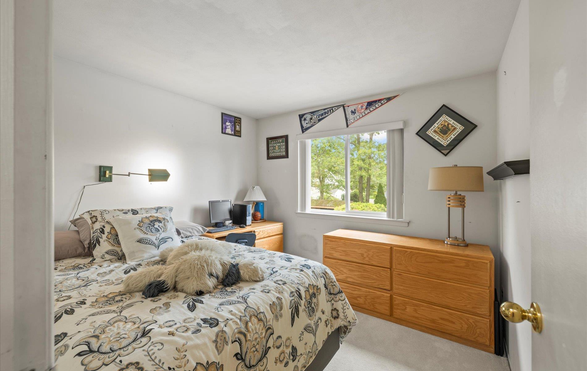 Single Family Oak Meadow  Suffolk County, NY 11725, MLS-874325-38
