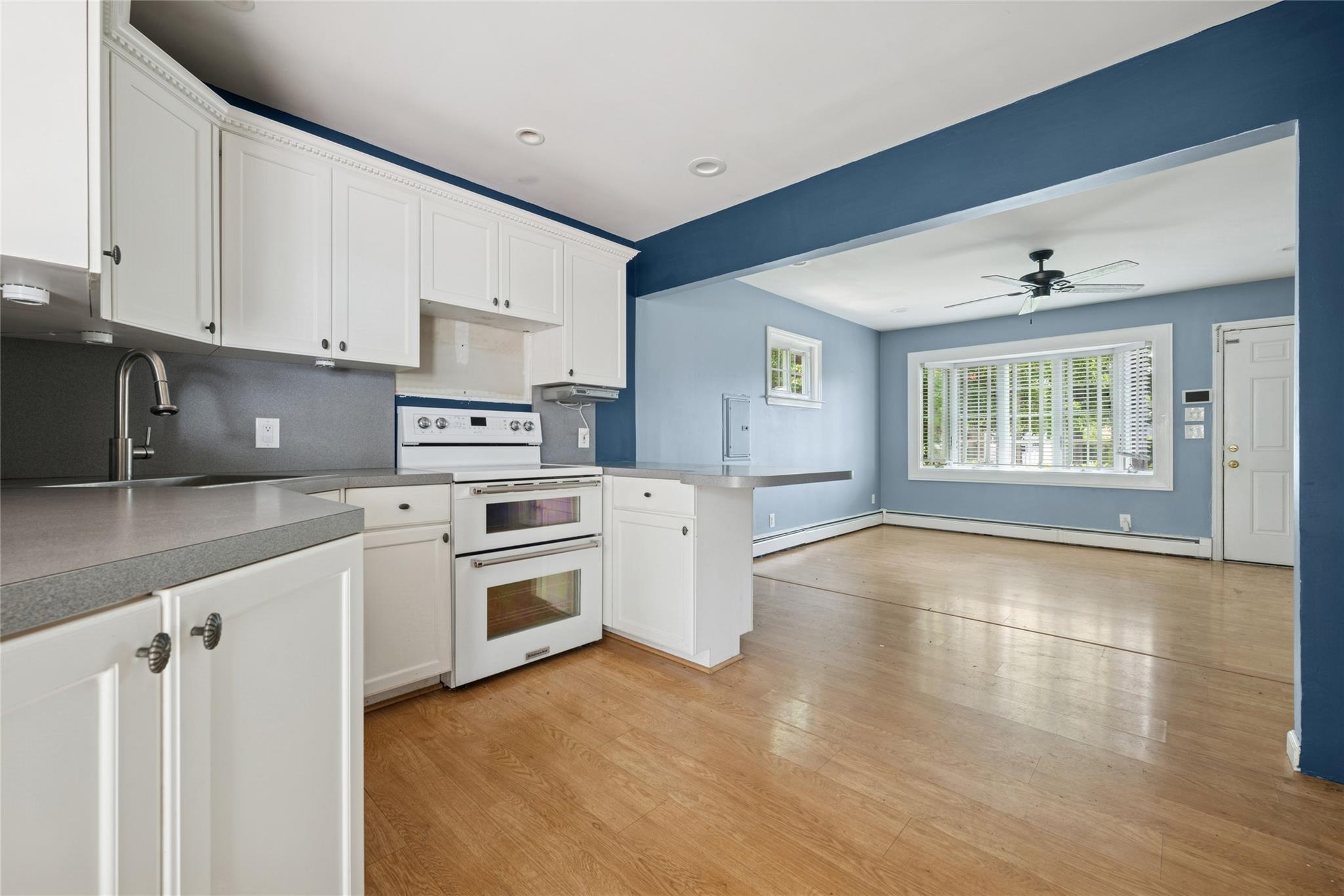 Single Family Hemlock  Suffolk County, NY 11751, MLS-874328-11