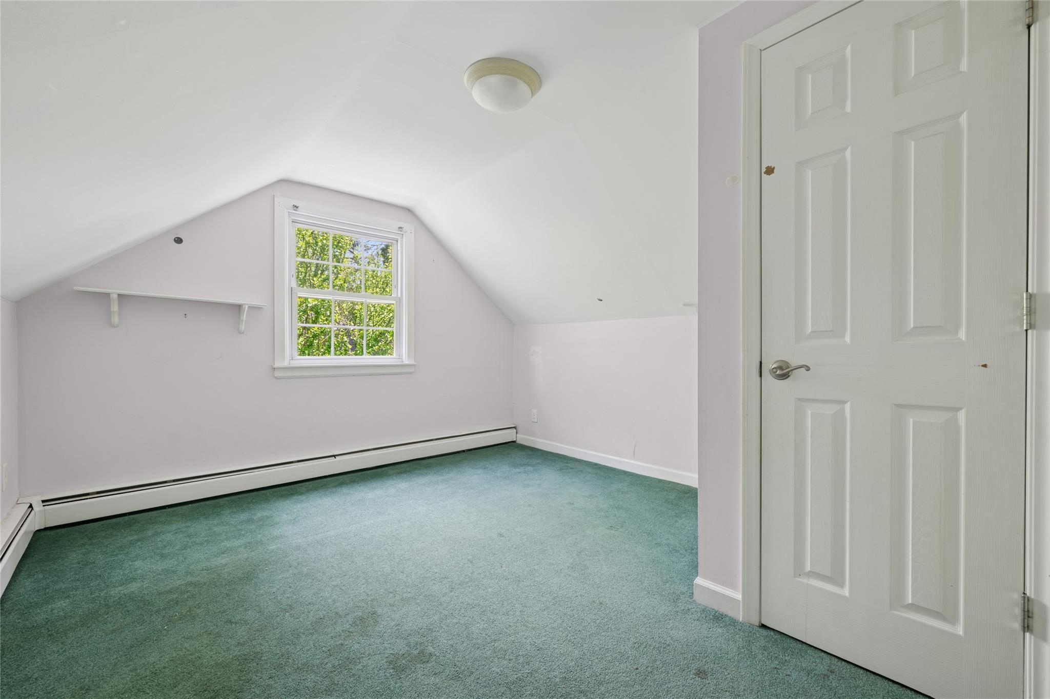 Single Family Hemlock  Suffolk County, NY 11751, MLS-874328-21