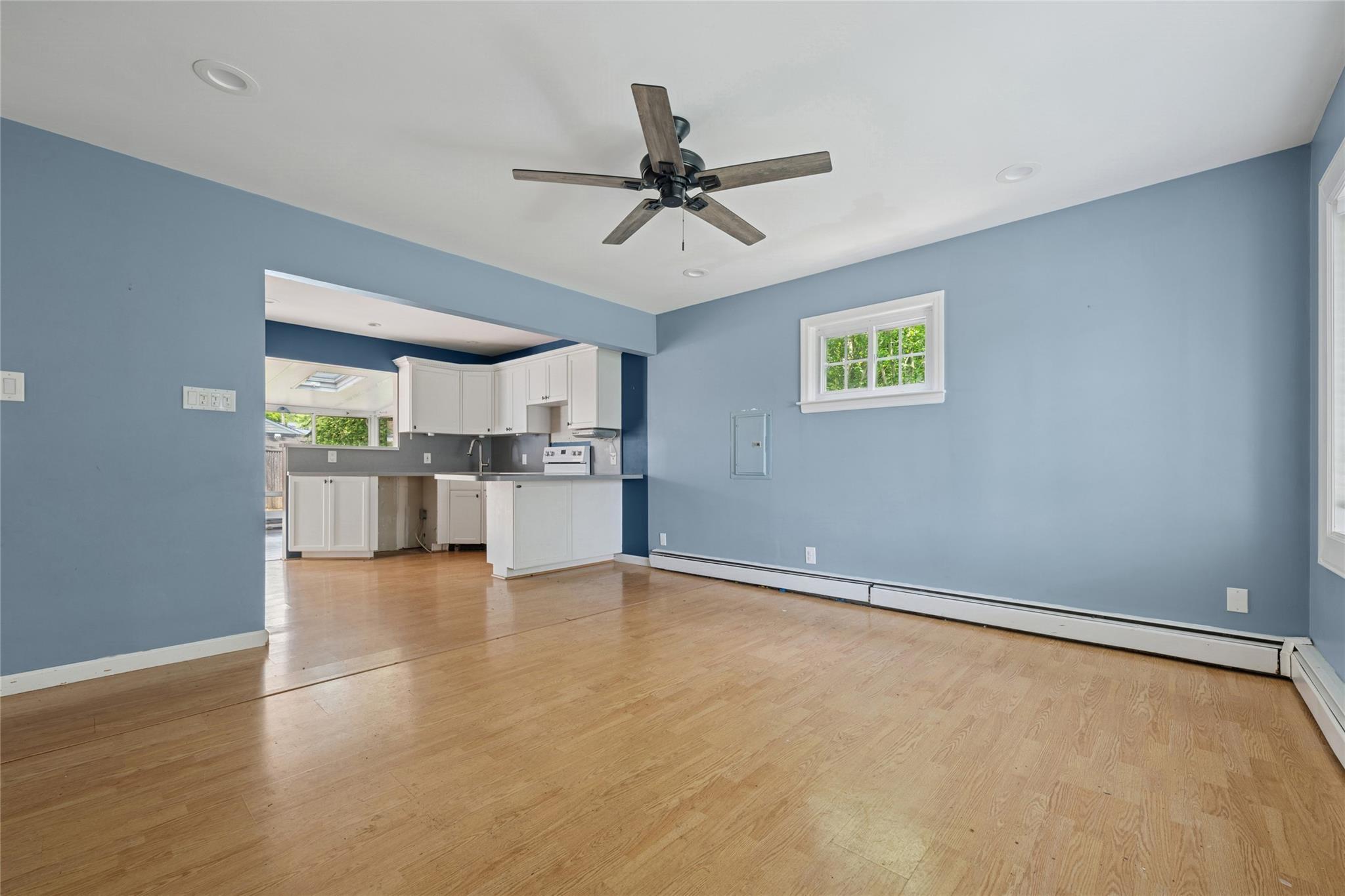 Single Family Hemlock  Suffolk County, NY 11751, MLS-874328-5
