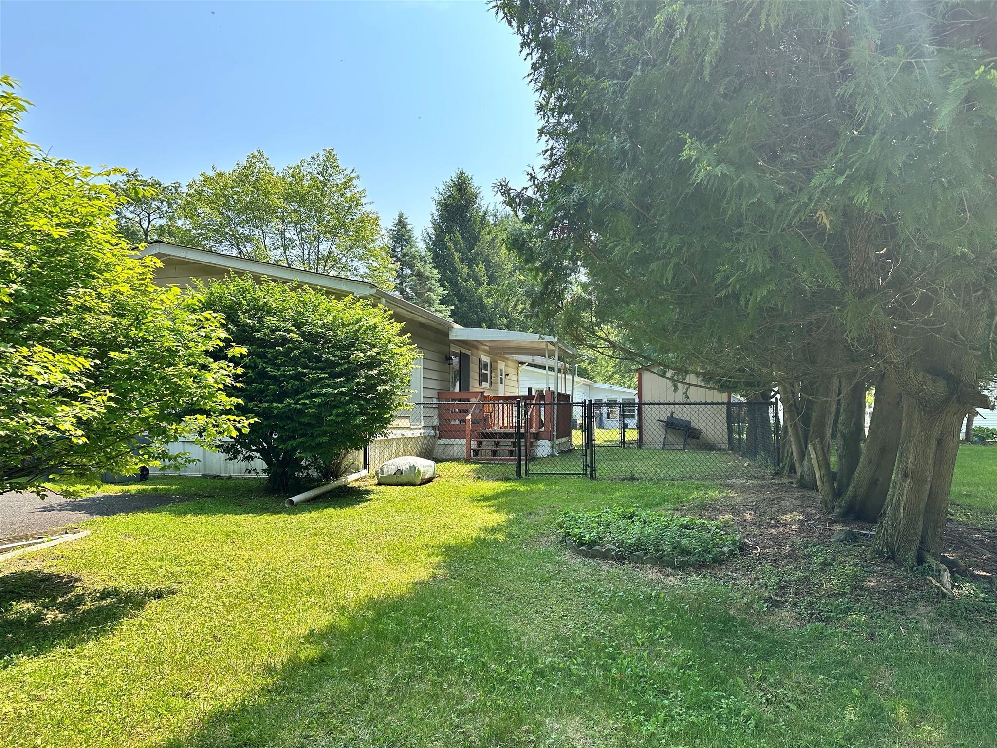 Single Family Maunaloa  Ulster County, NY 12561, MLS-874349-13