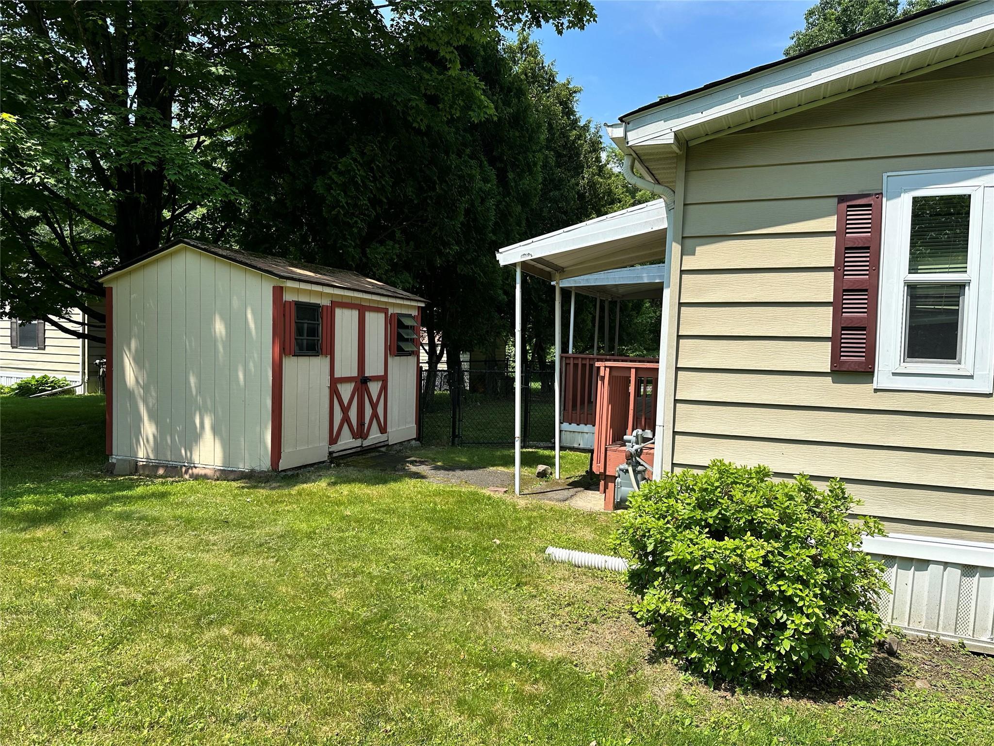 Single Family Maunaloa  Ulster County, NY 12561, MLS-874349-17