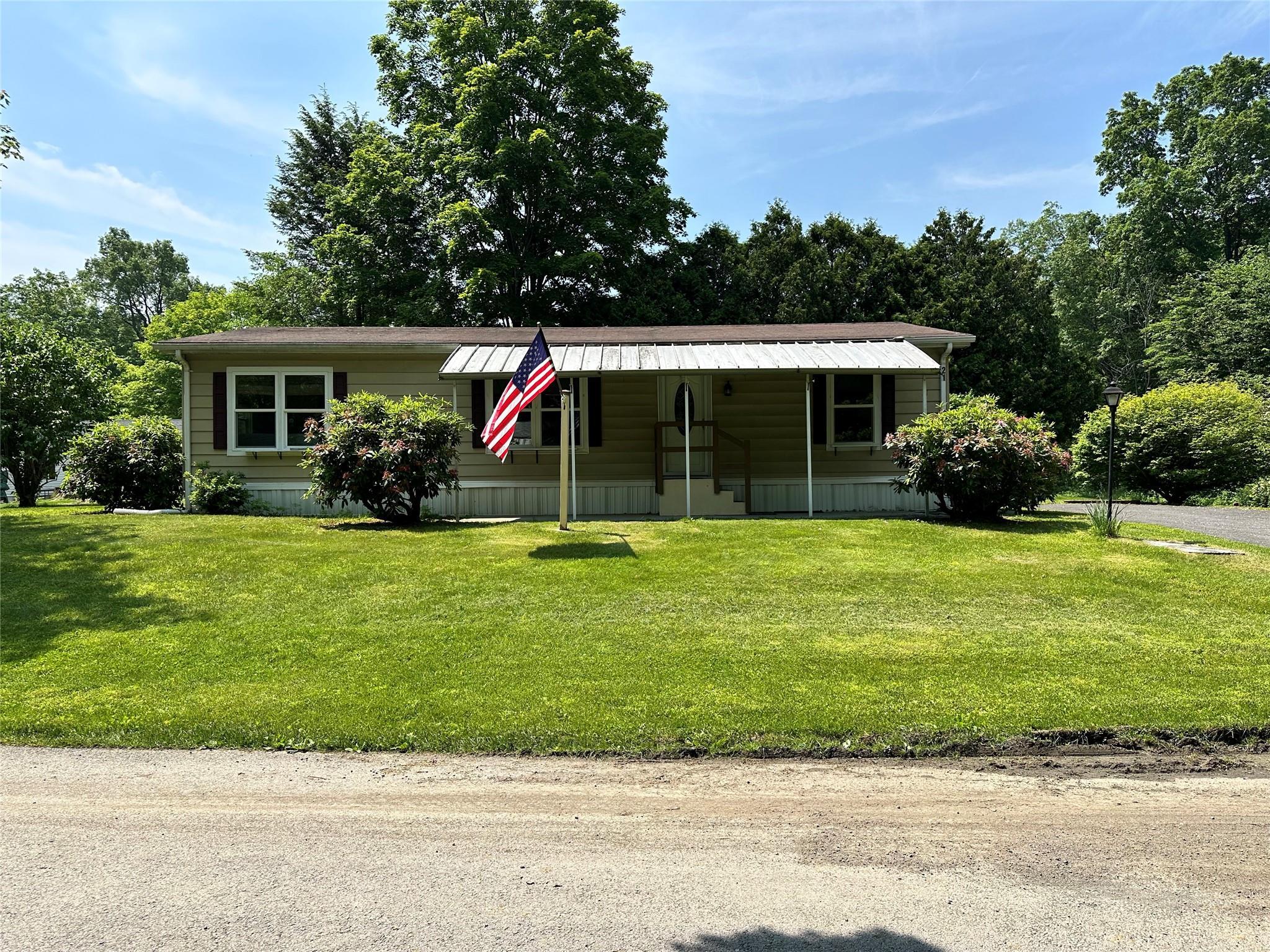 Single Family Maunaloa  Ulster County, NY 12561, MLS-874349-20
