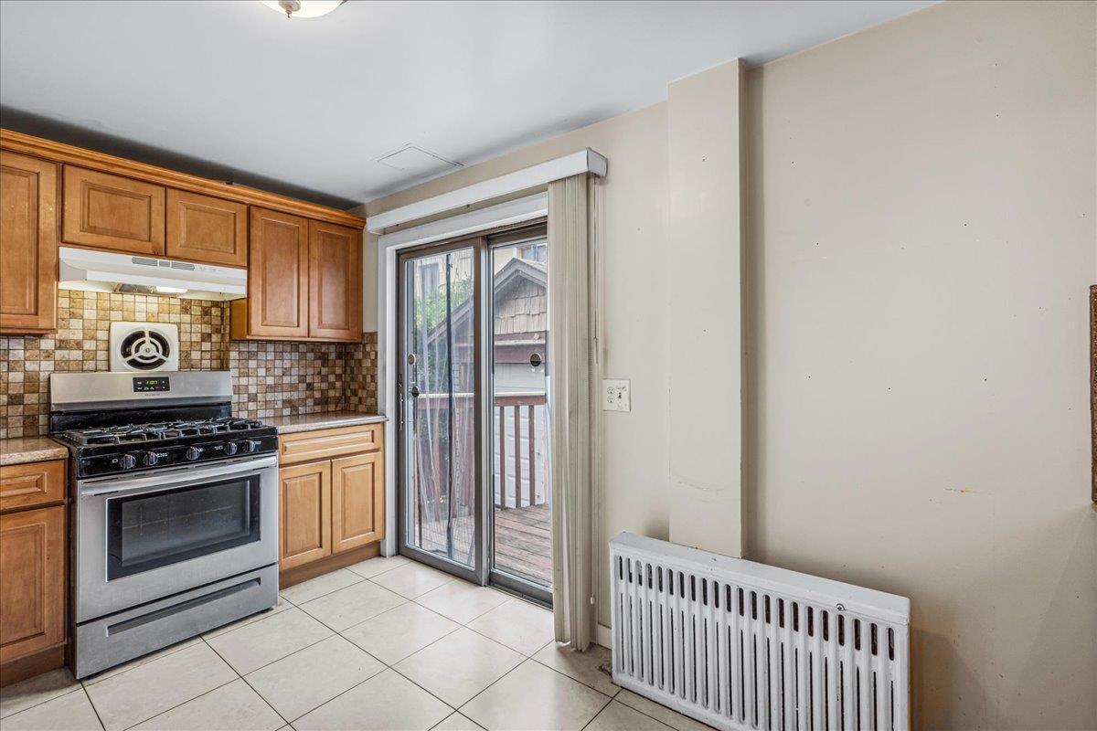 Single Family Grand  Queens, NY 11378, MLS-874353-10