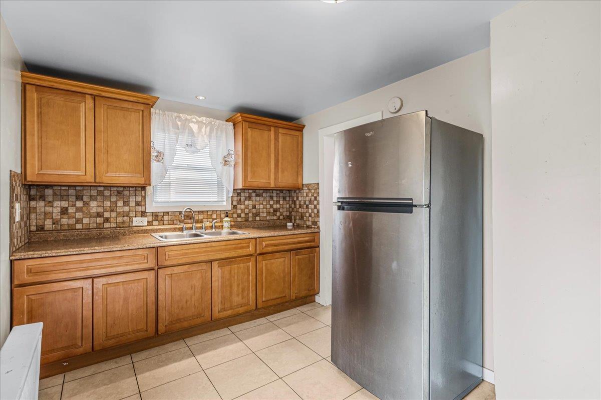 Single Family Grand  Queens, NY 11378, MLS-874353-12