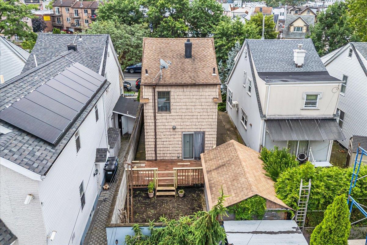 Single Family Grand  Queens, NY 11378, MLS-874353-21