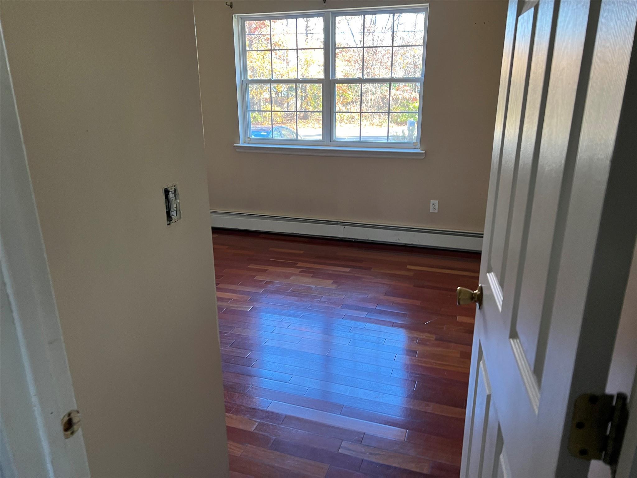 Single Family Horseblock  Suffolk County, NY 11720, MLS-874357-3