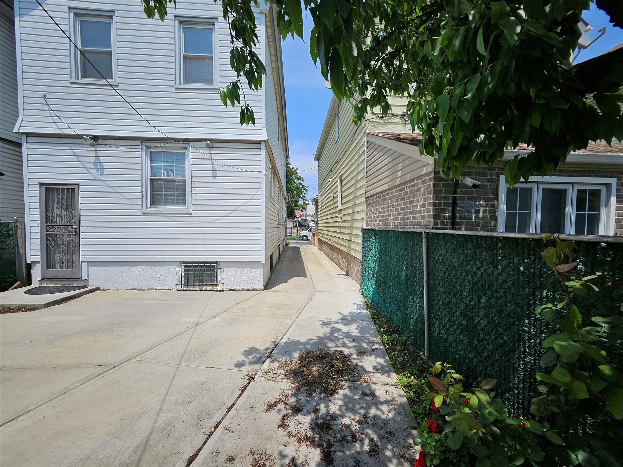 Single Family 93  Queens, NY 11433, MLS-874361-17