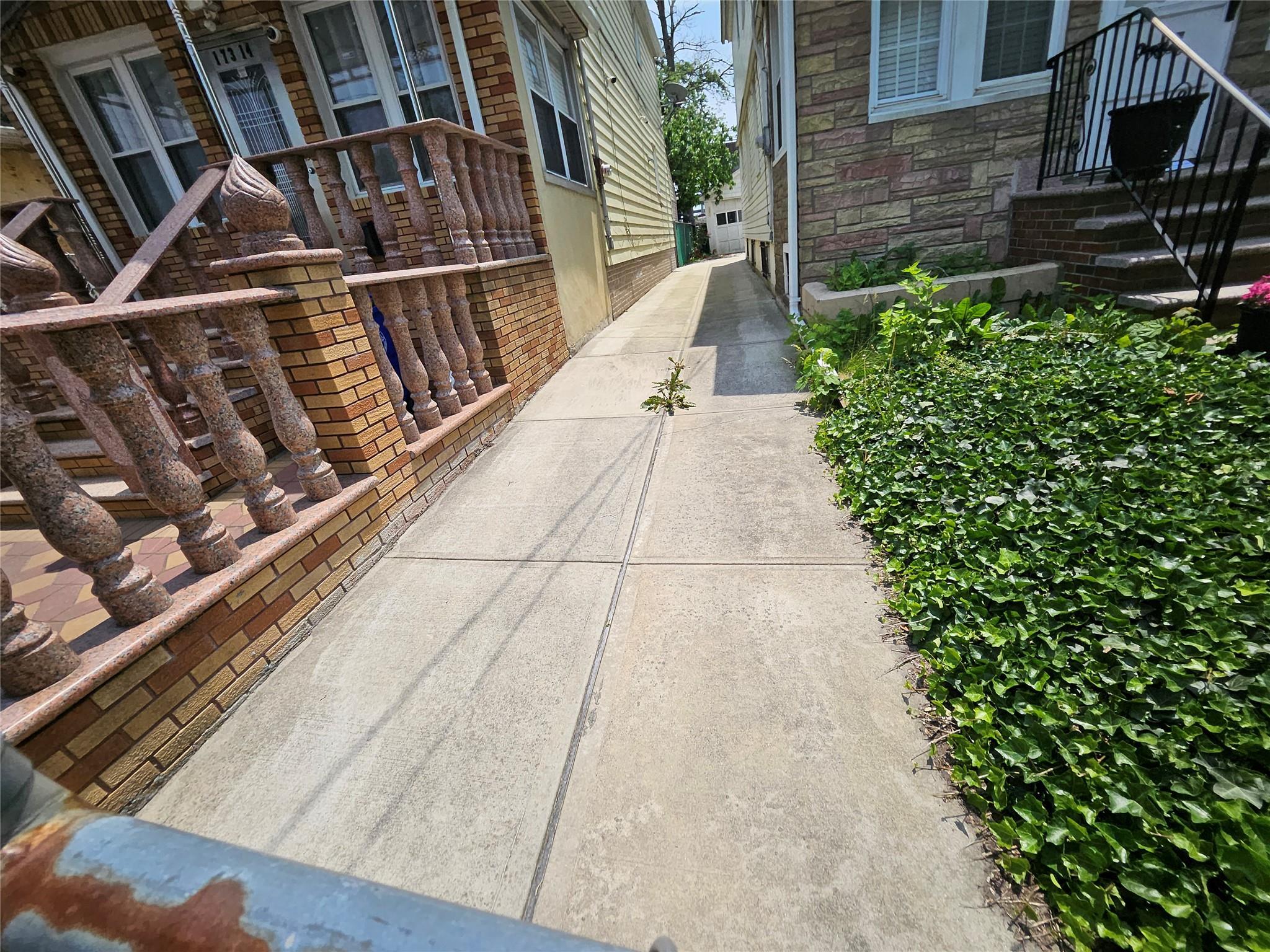 Single Family 93  Queens, NY 11433, MLS-874361-18