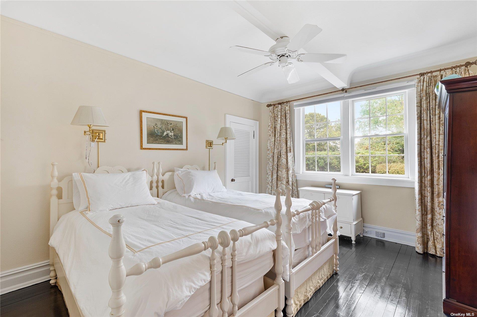 Single Family Bayfield  Suffolk County, NY 11978, MLS-874422-23