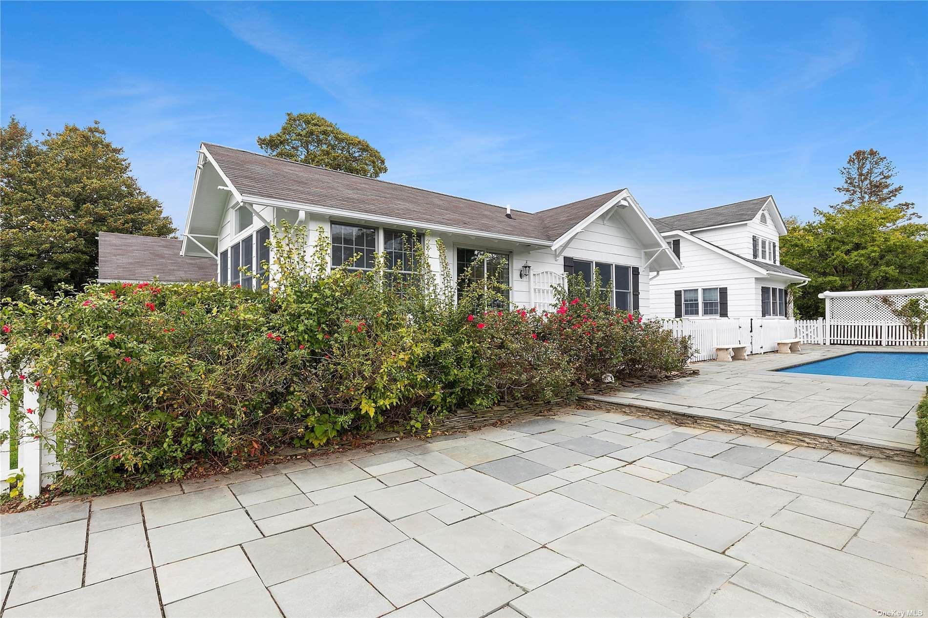 Single Family Bayfield  Suffolk County, NY 11978, MLS-874422-32