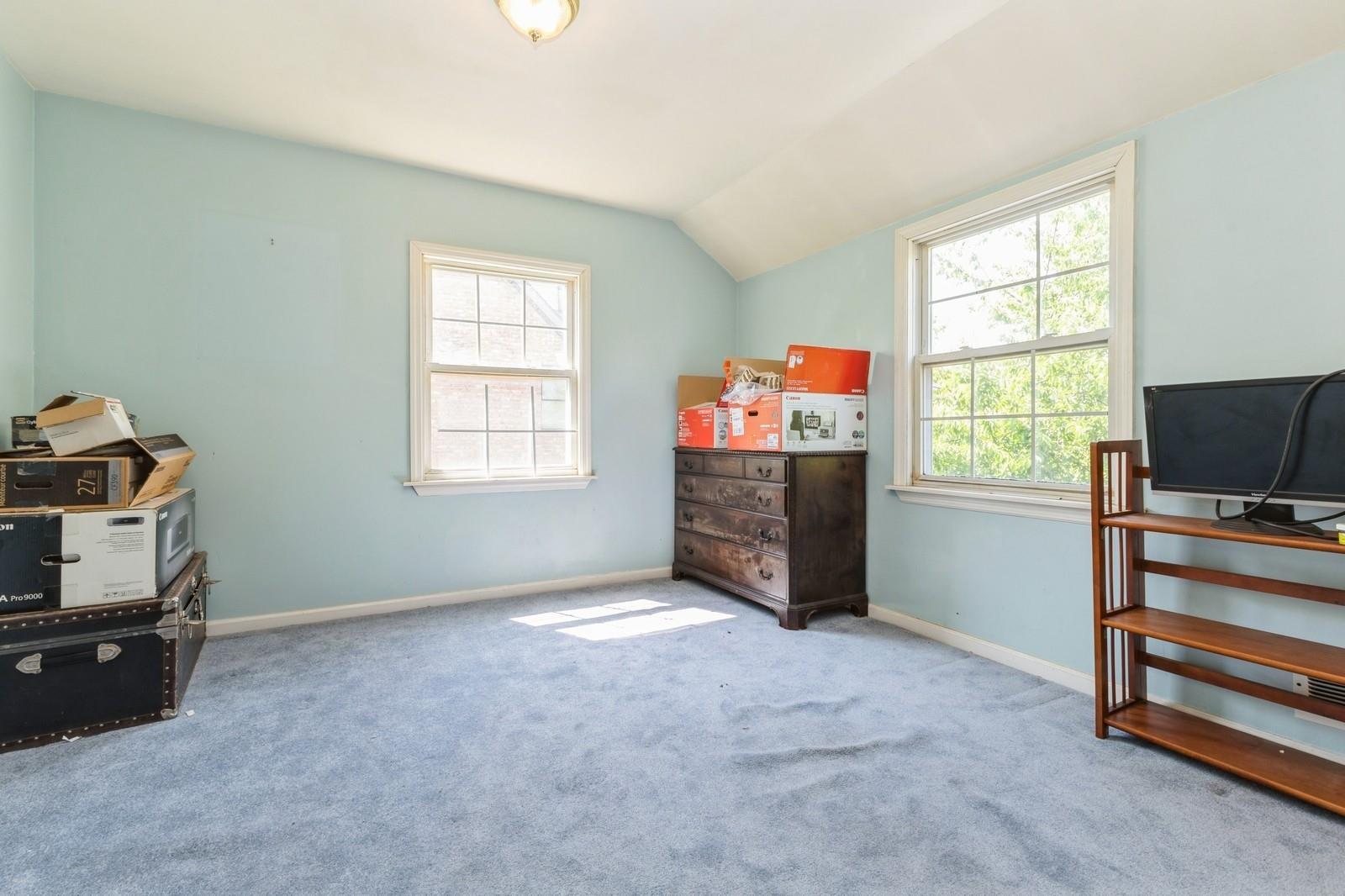Single Family 13th Ave  Queens, NY 11357, MLS-874455-21