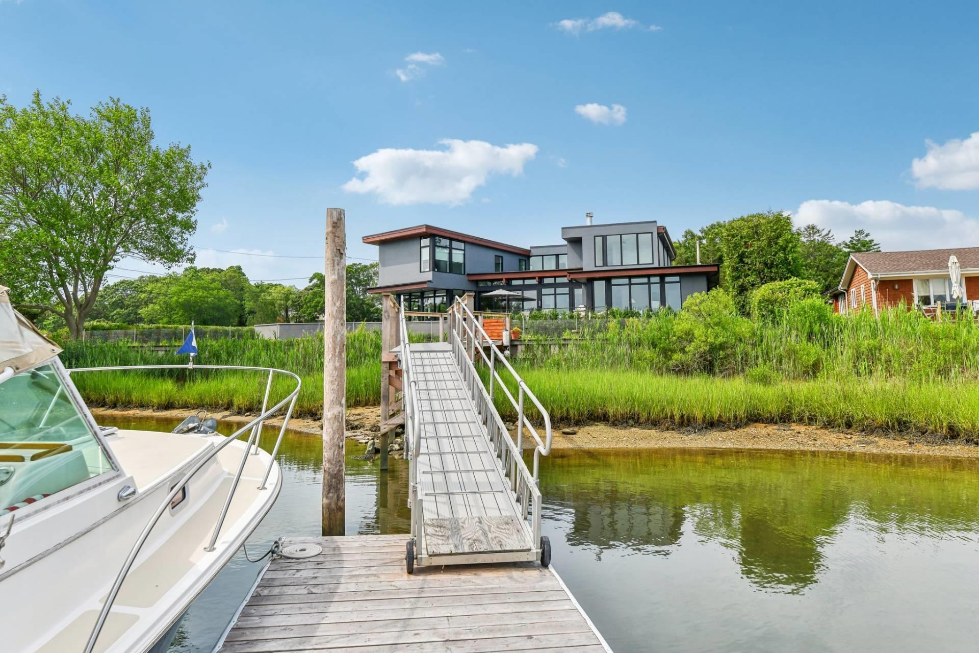Single Family Harbor  Suffolk County, NY 11963, MLS-874462-24