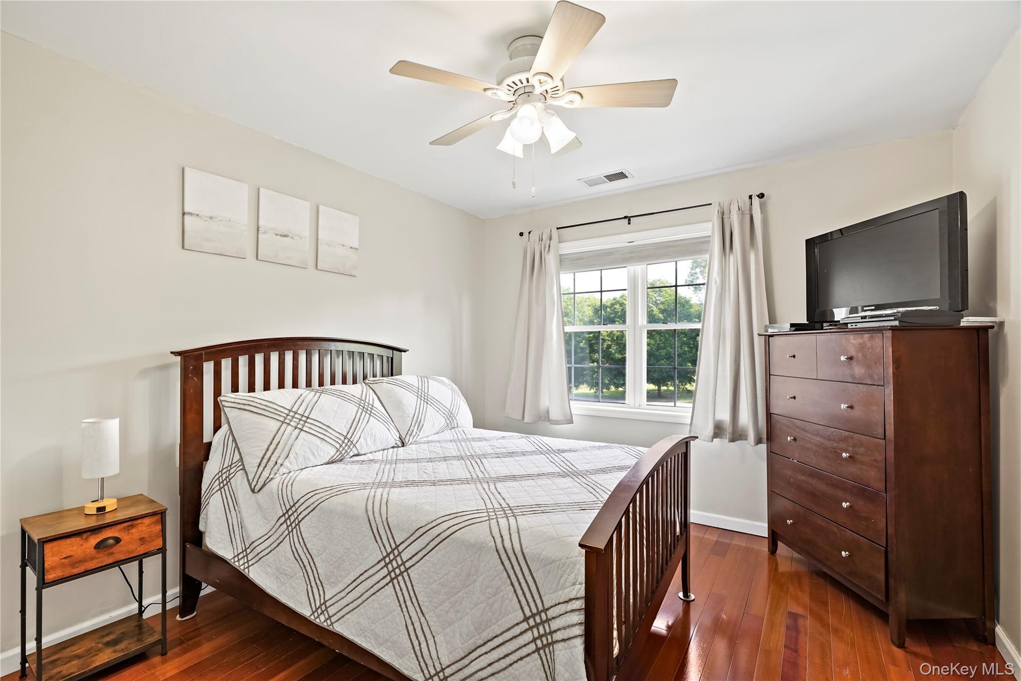 Single Family Marcy  Westchester County, NY 10547, MLS-874475-27