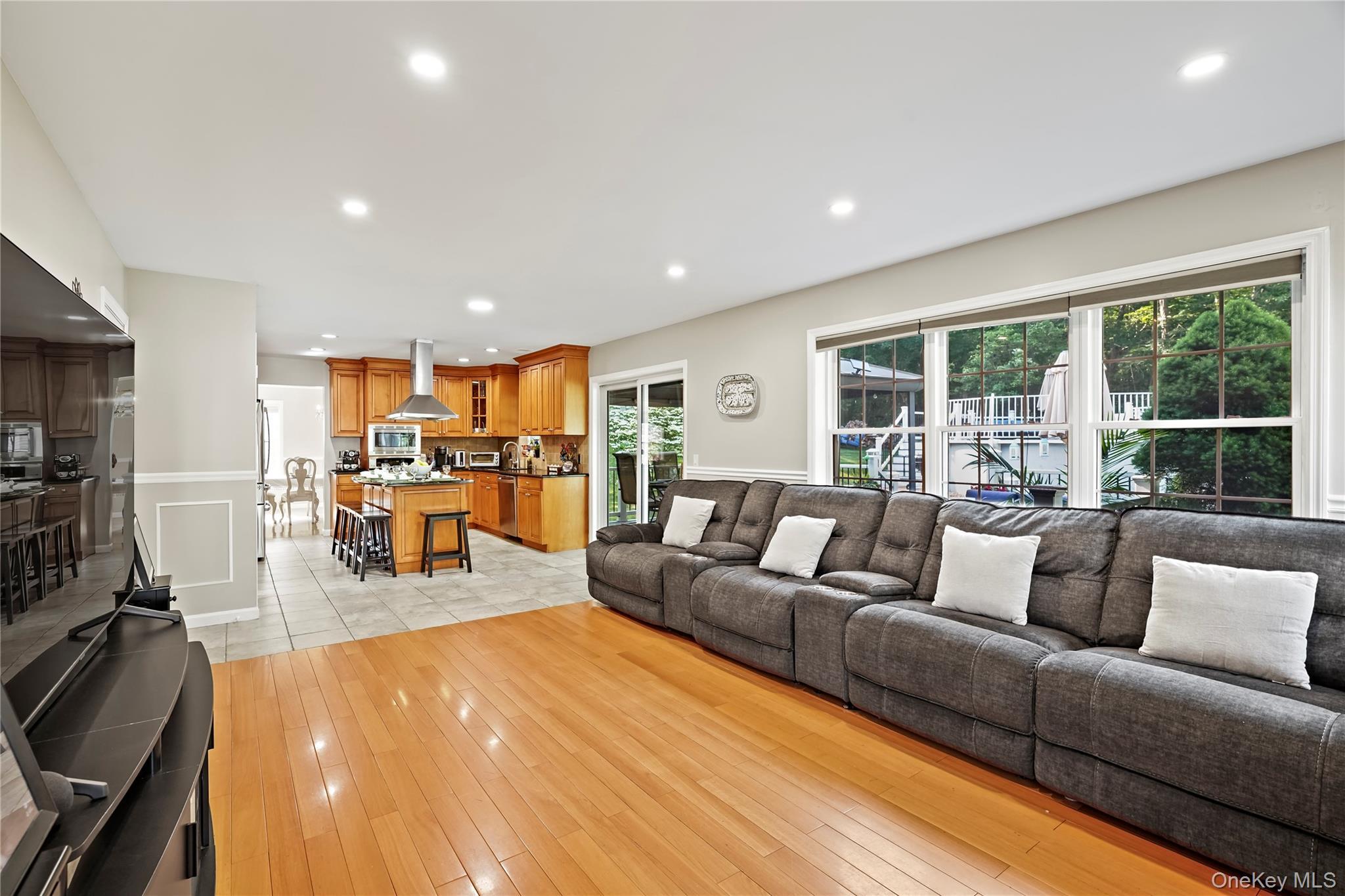 Single Family Marcy  Westchester County, NY 10547, MLS-874475-9