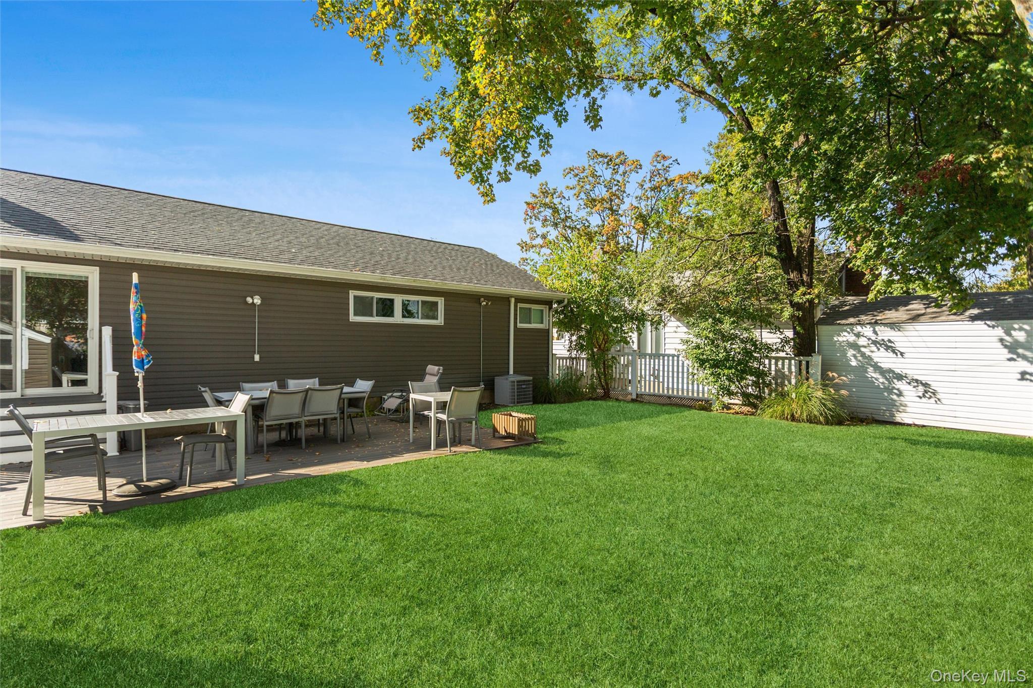 Single Family Cedar Nassau County, NY 11554, MLS-874504-27