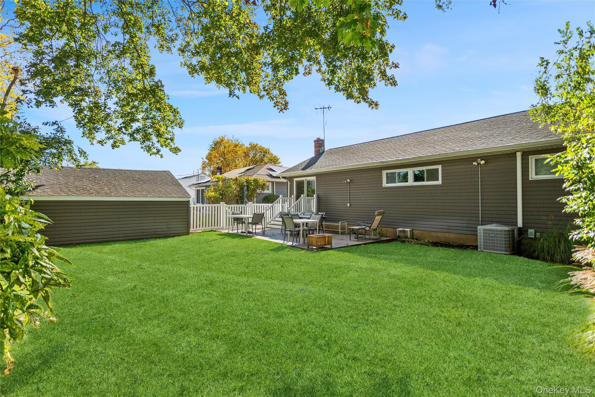 Single Family Cedar Nassau County, NY 11554, MLS-874504-29