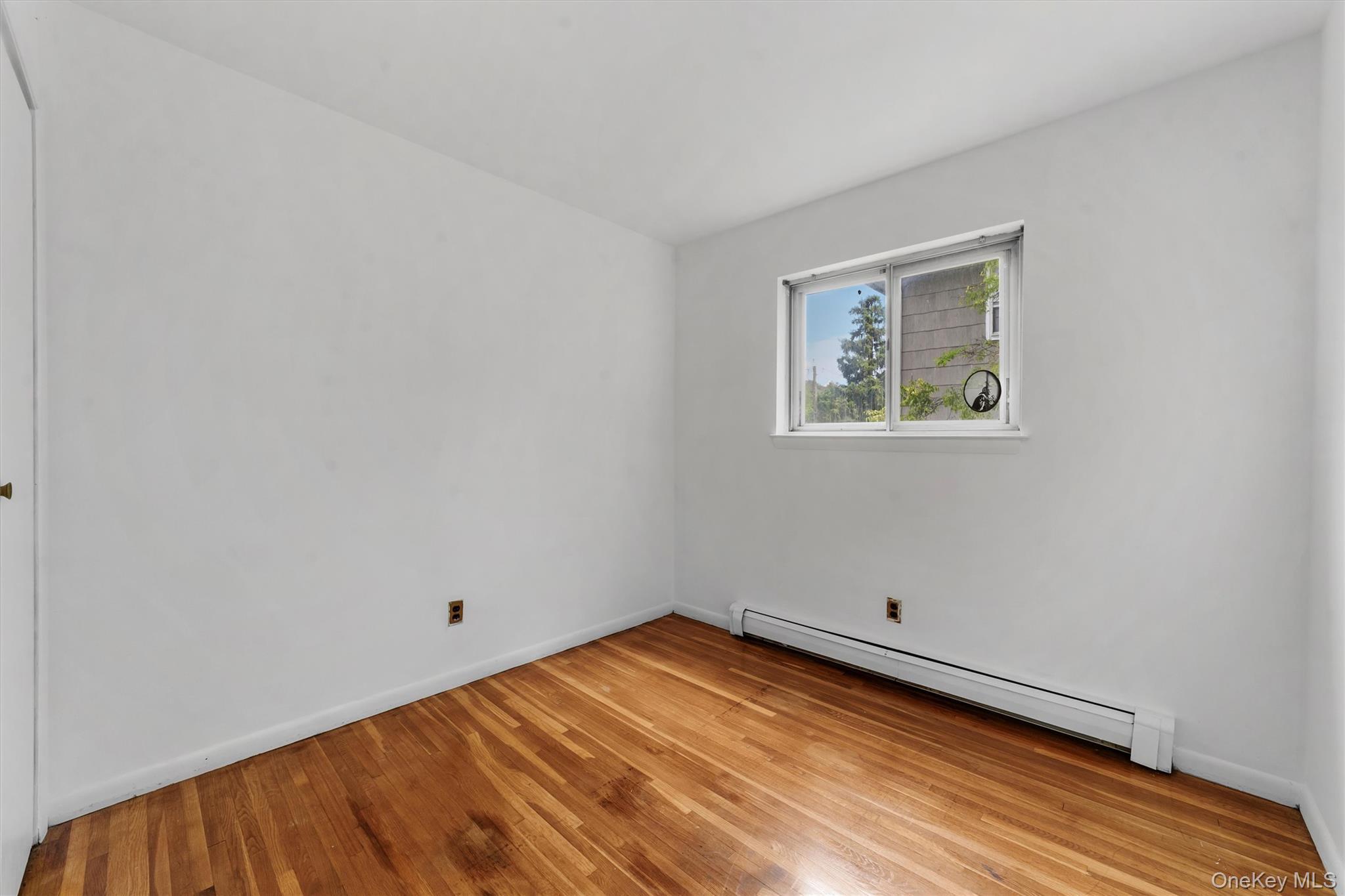 Single Family Maple  Westchester County, NY 10520, MLS-874505-18