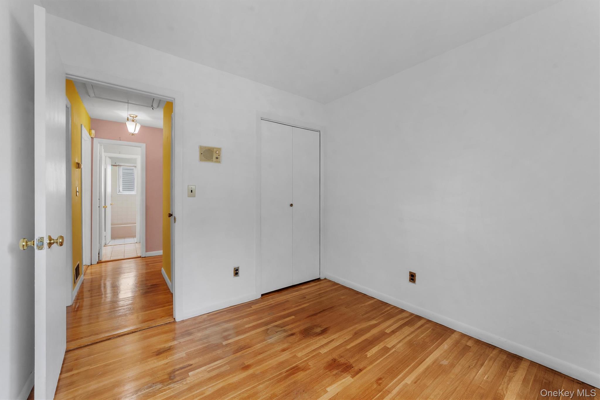 Single Family Maple  Westchester County, NY 10520, MLS-874505-21