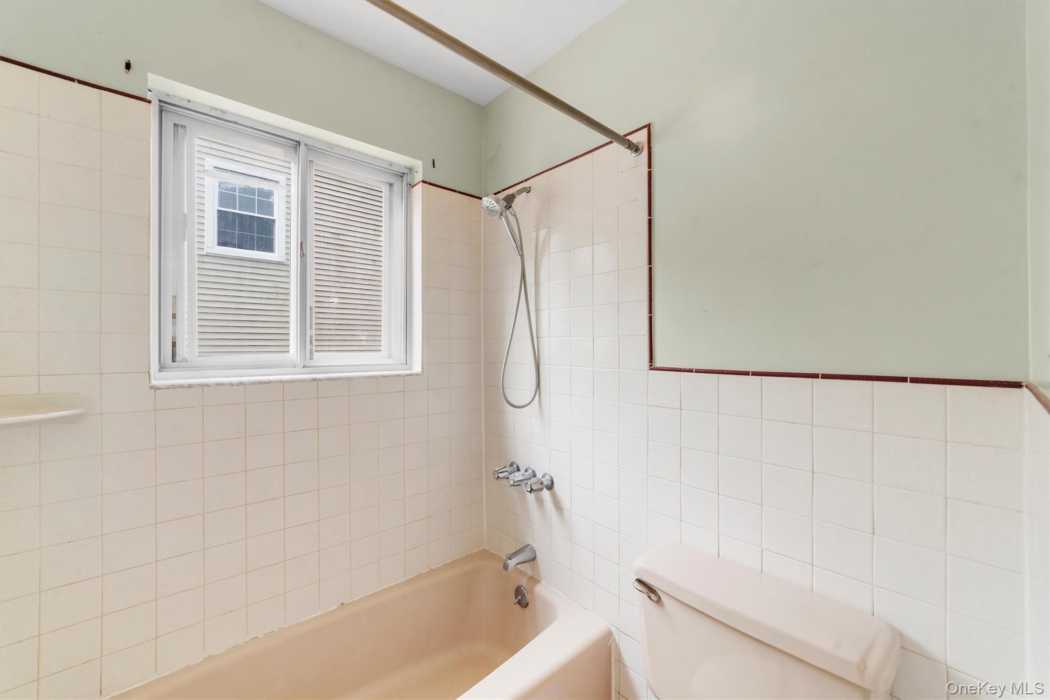 Single Family Maple  Westchester County, NY 10520, MLS-874505-23