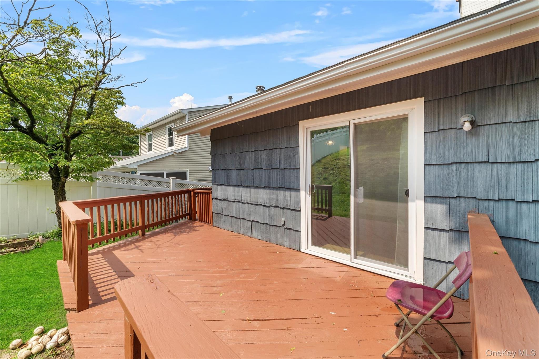 Single Family Maple  Westchester County, NY 10520, MLS-874505-35