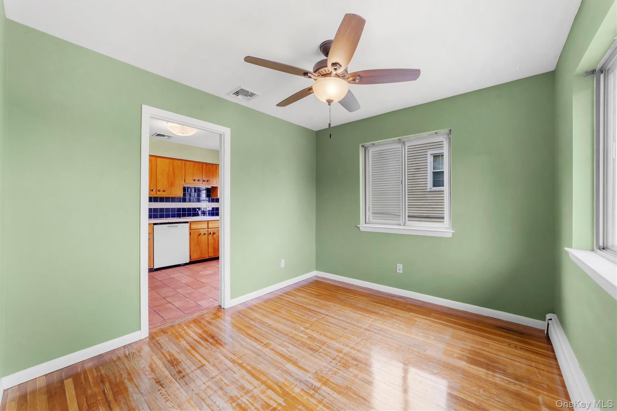 Single Family Maple  Westchester County, NY 10520, MLS-874505-7