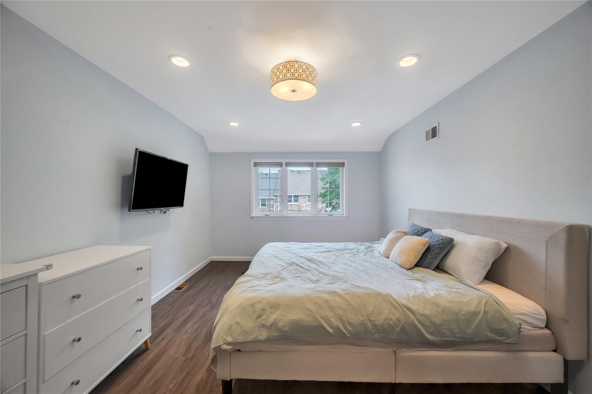 Single Family 66th  Queens, NY 11362, MLS-874507-18