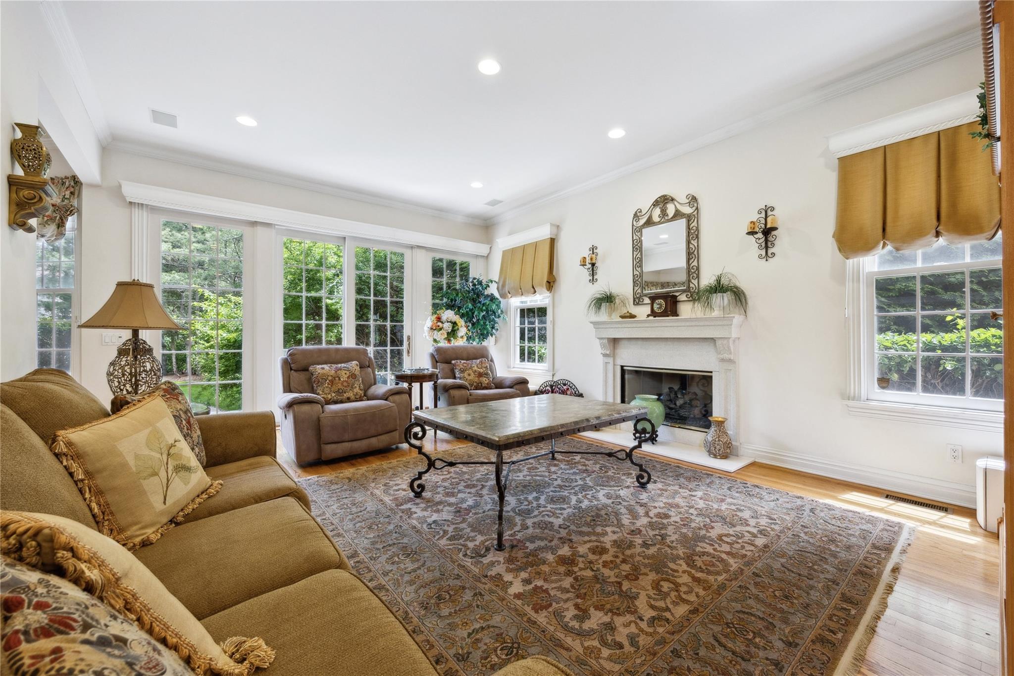 Single Family Stone Hill  Nassau County, NY 11030, MLS-874551-10