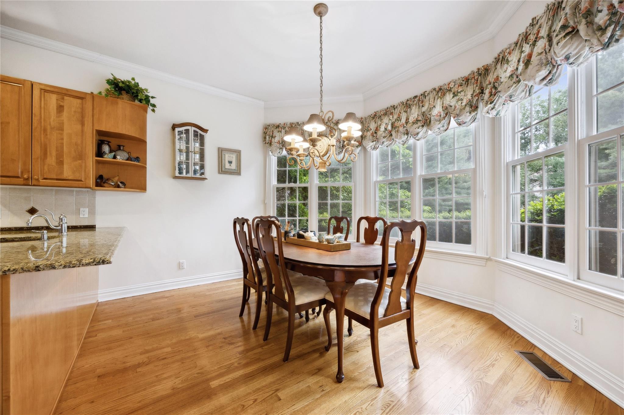 Single Family Stone Hill  Nassau County, NY 11030, MLS-874551-8