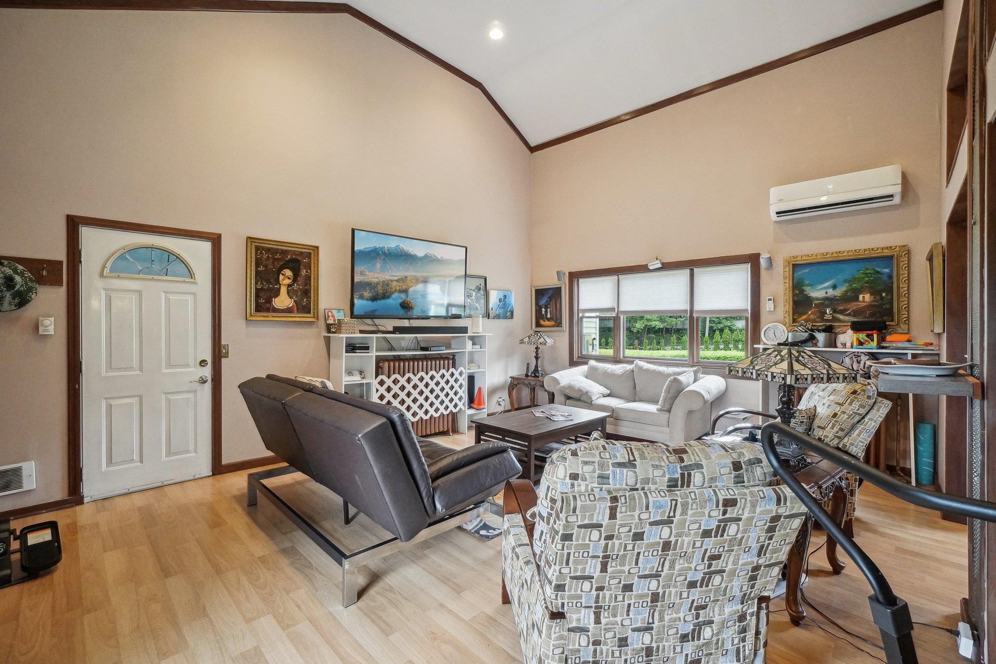 Single Family Kenilworth  Westchester County, NY 10580, MLS-874563-12