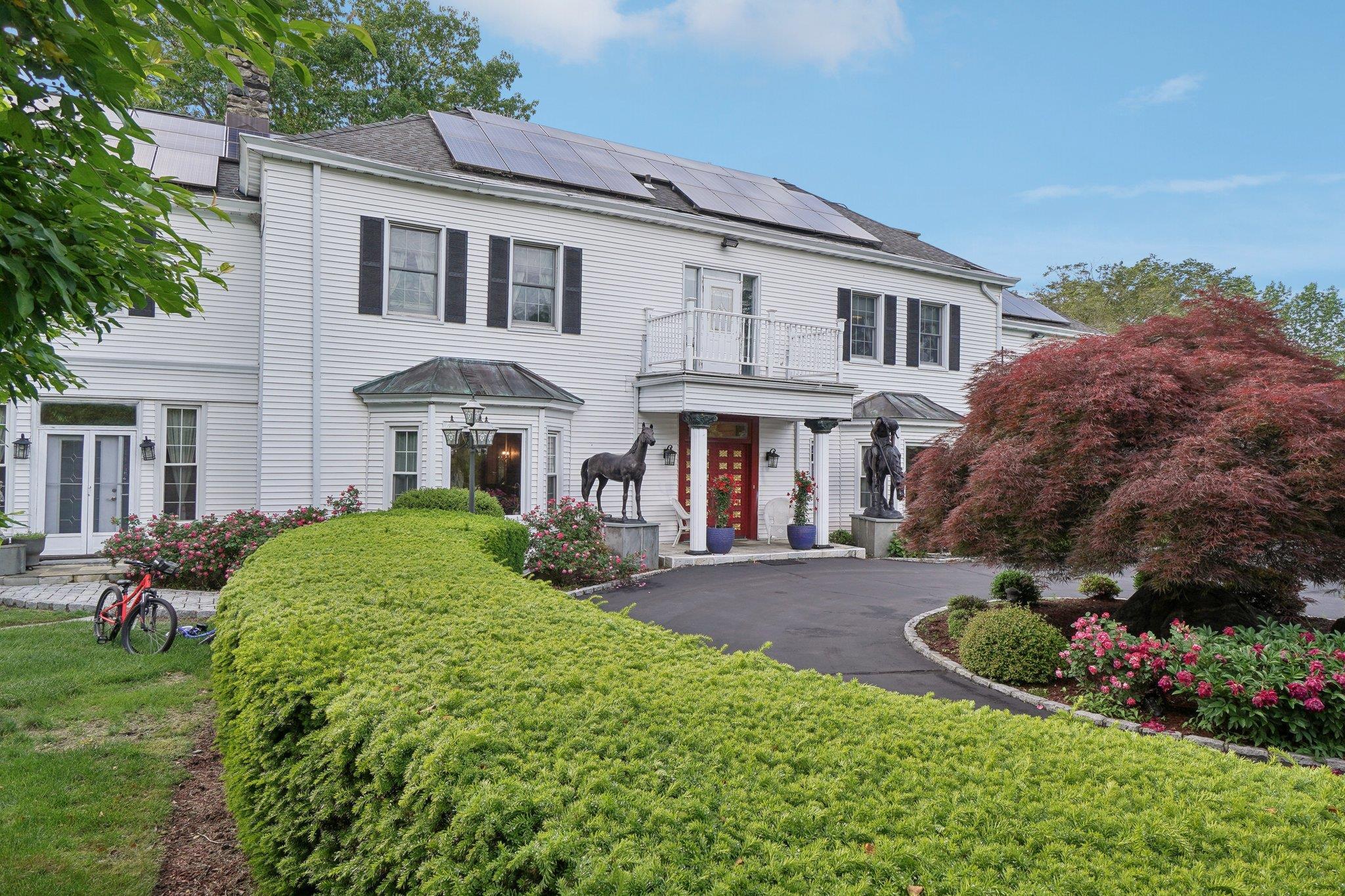 Single Family Kenilworth  Westchester County, NY 10580, MLS-874563-2