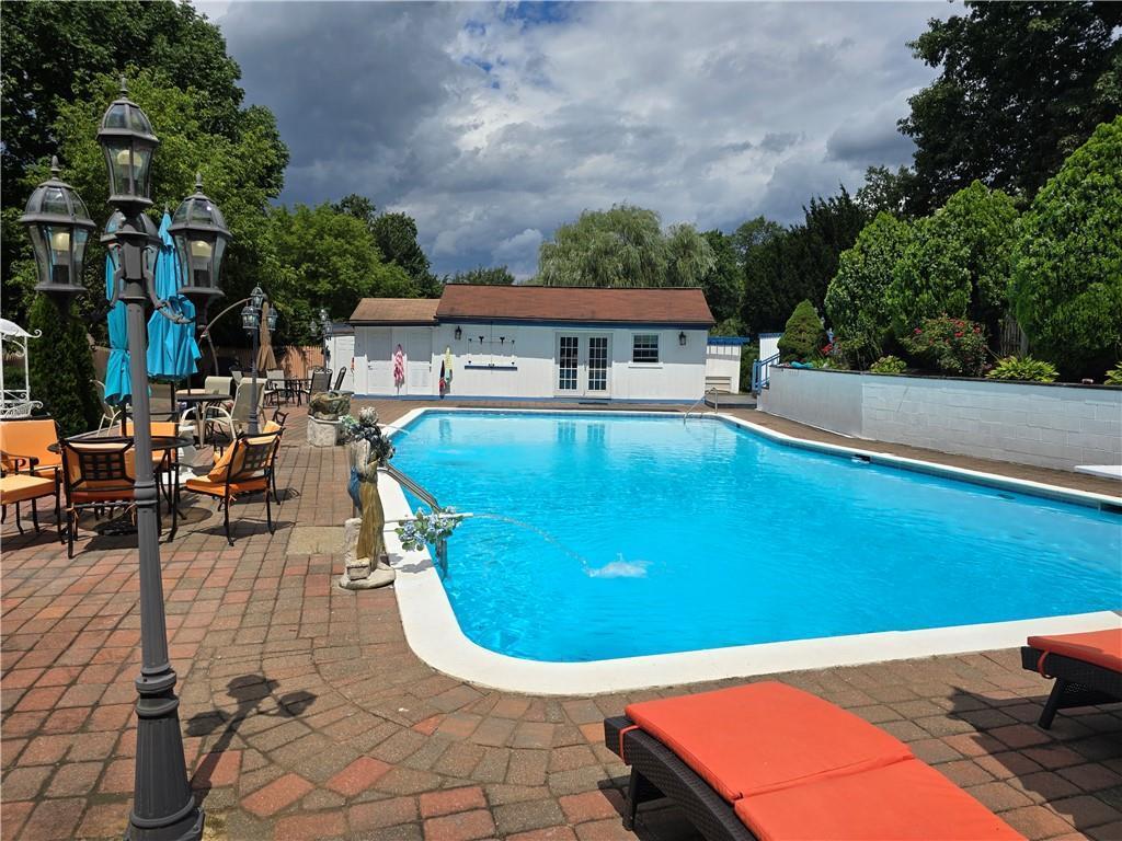 Single Family Kenilworth  Westchester County, NY 10580, MLS-874563-20