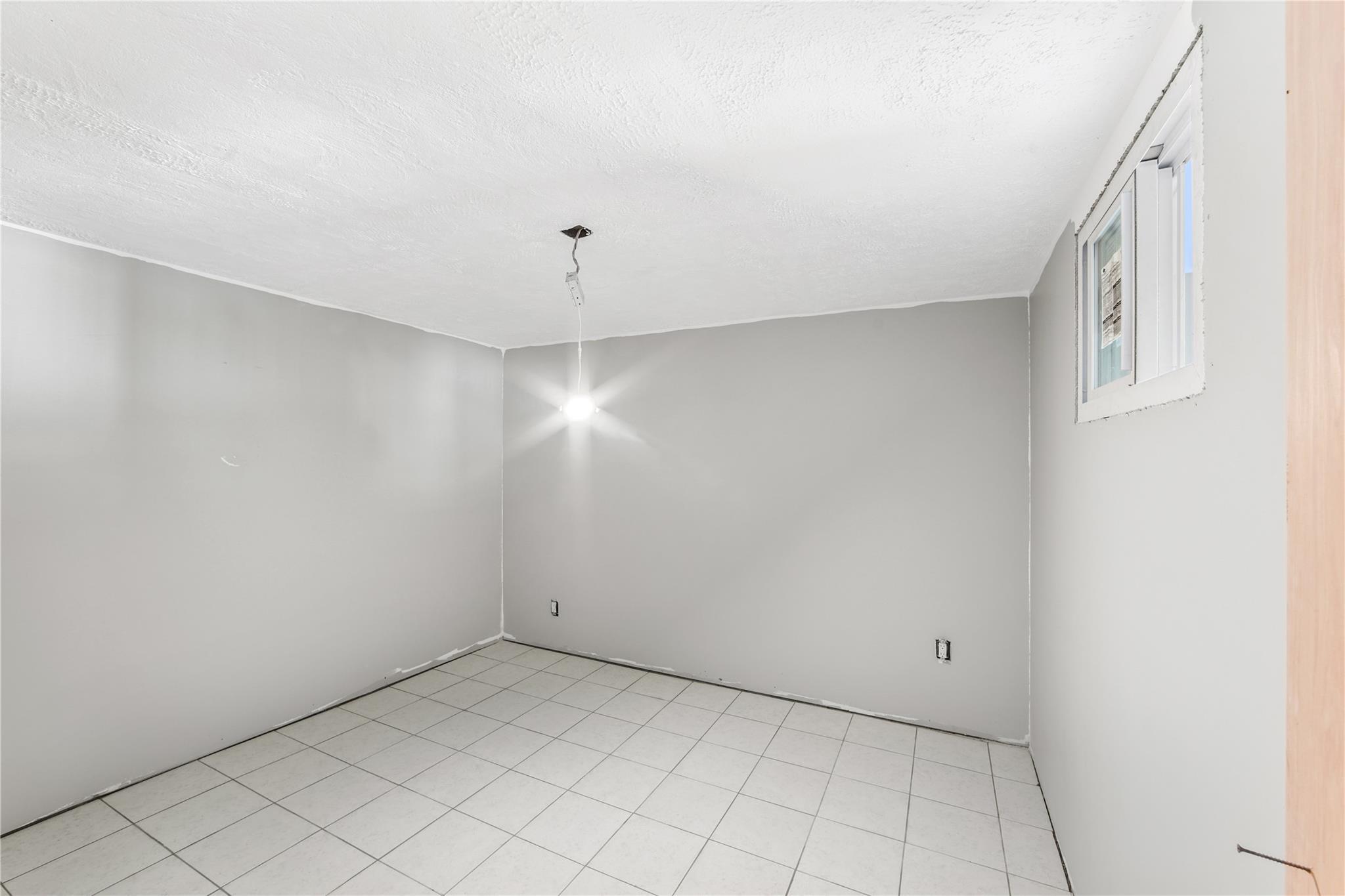 Single Family 64th  Queens, NY 11377, MLS-874567-13