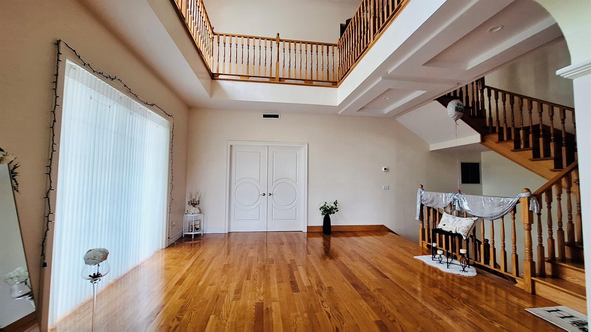 Single Family 214  Queens, NY 11361, MLS-874573-10