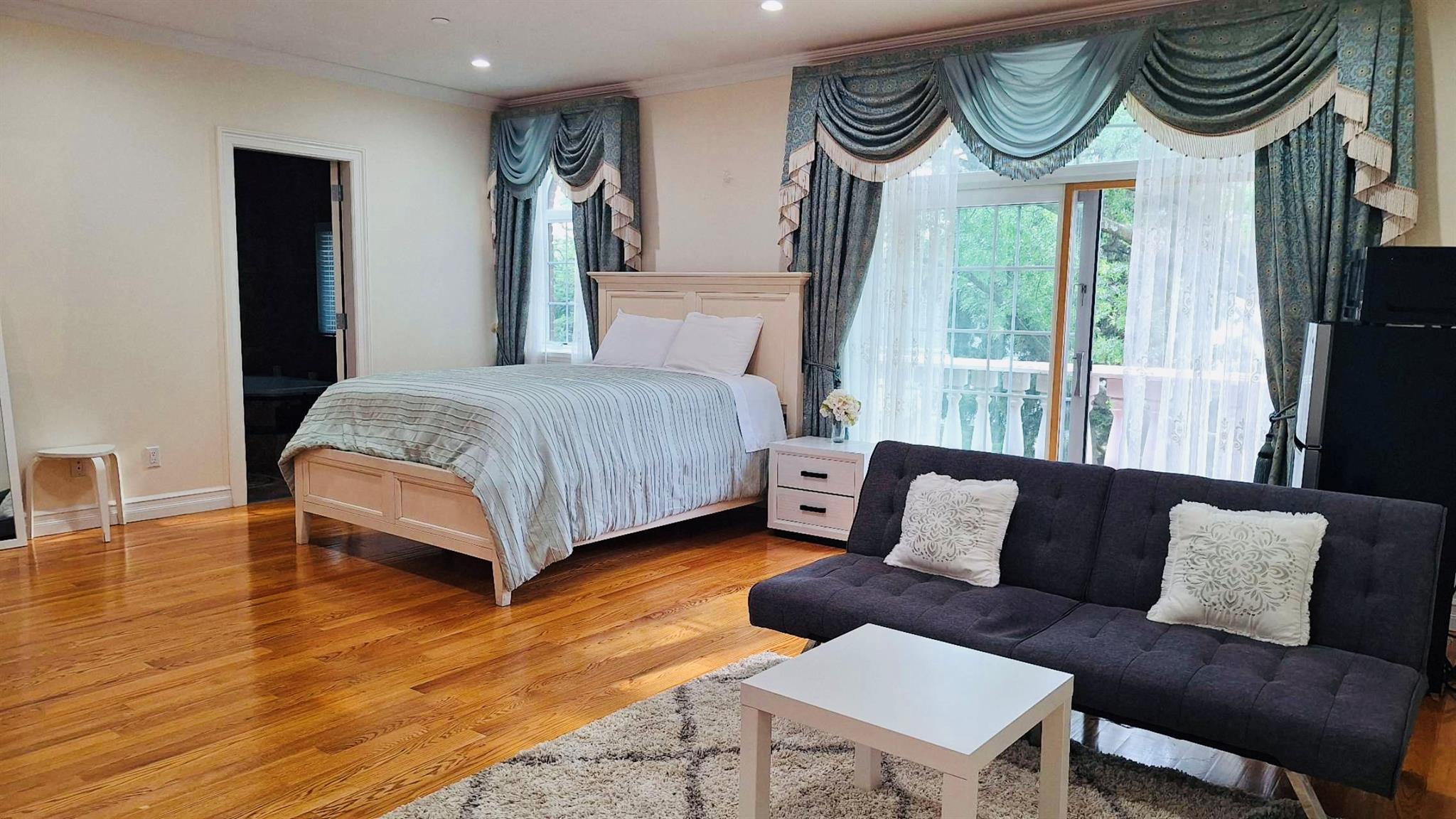 Single Family 214  Queens, NY 11361, MLS-874573-34