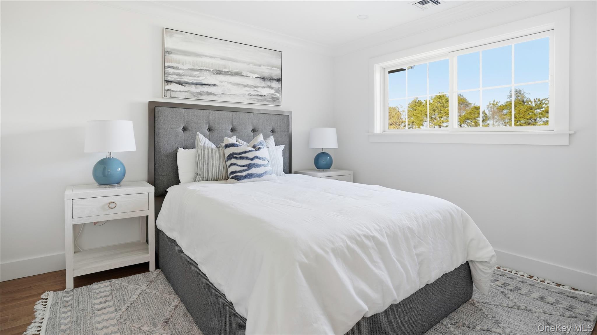 Condo Rogers  Suffolk County, NY 11978, MLS-874591-21