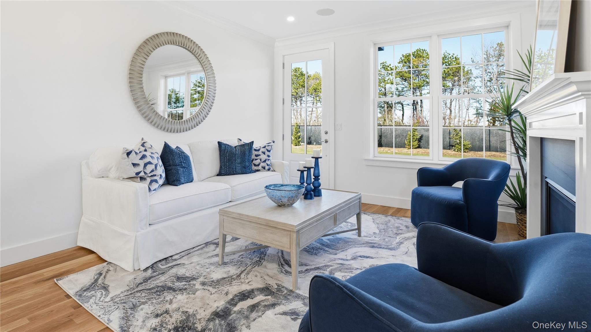 Condo Rogers  Suffolk County, NY 11978, MLS-874591-6