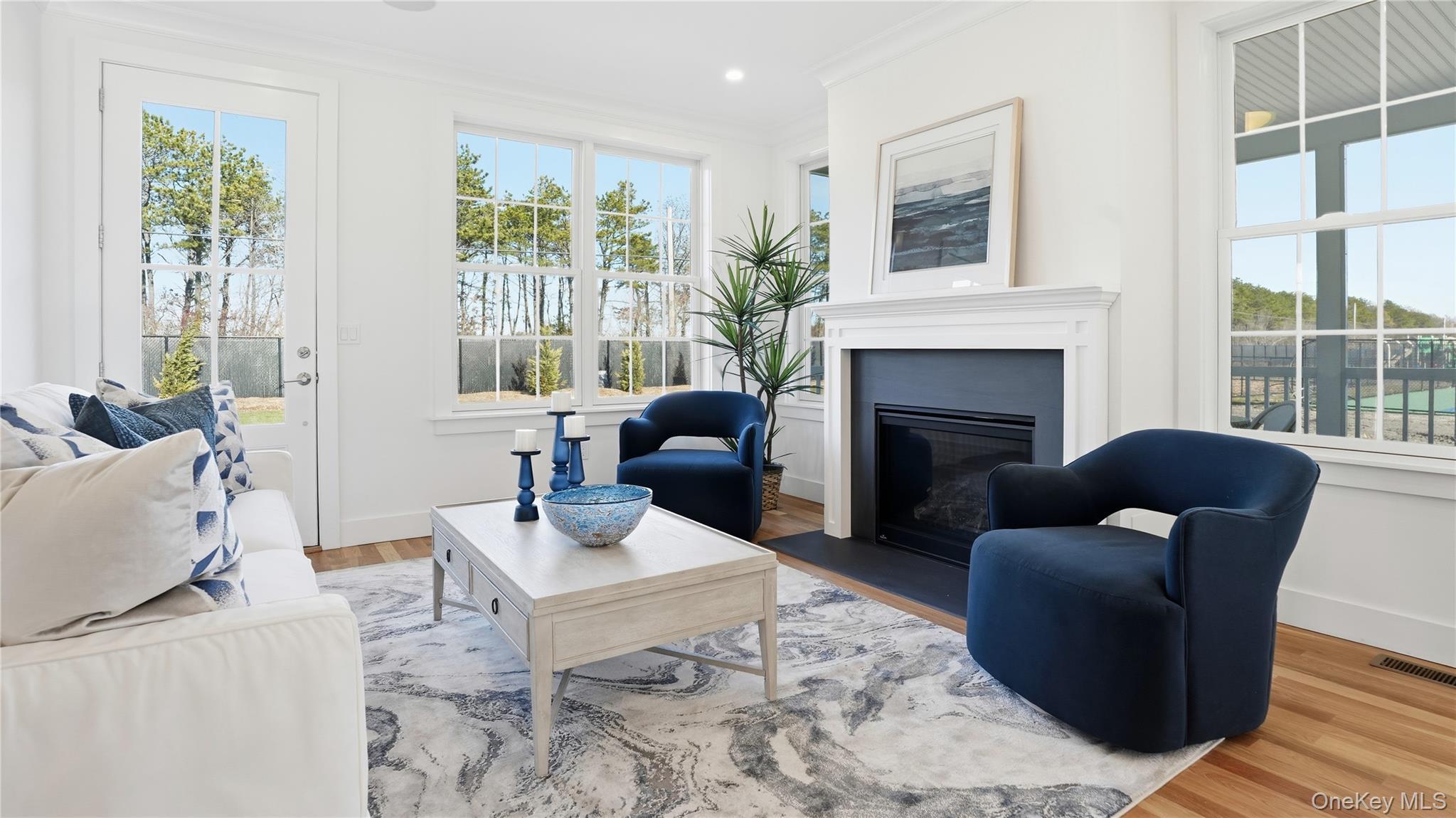 Condo Rogers  Suffolk County, NY 11978, MLS-874591-7