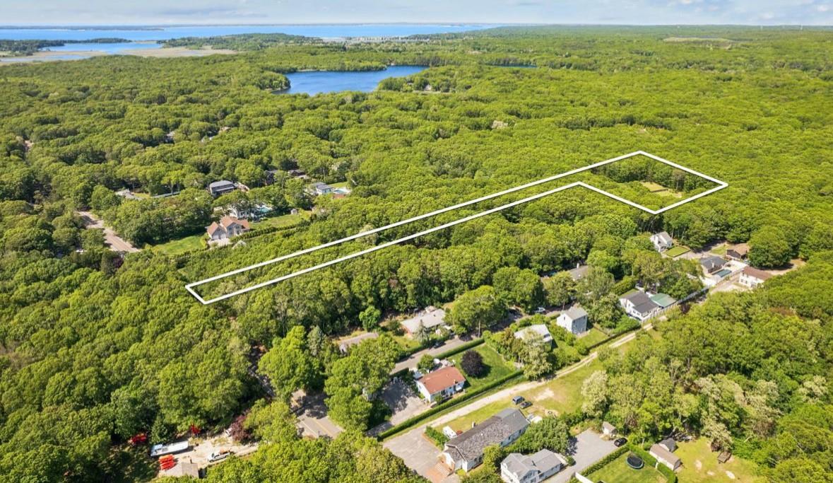Single Family North Magee  Suffolk County, NY 11968, MLS-874606-14