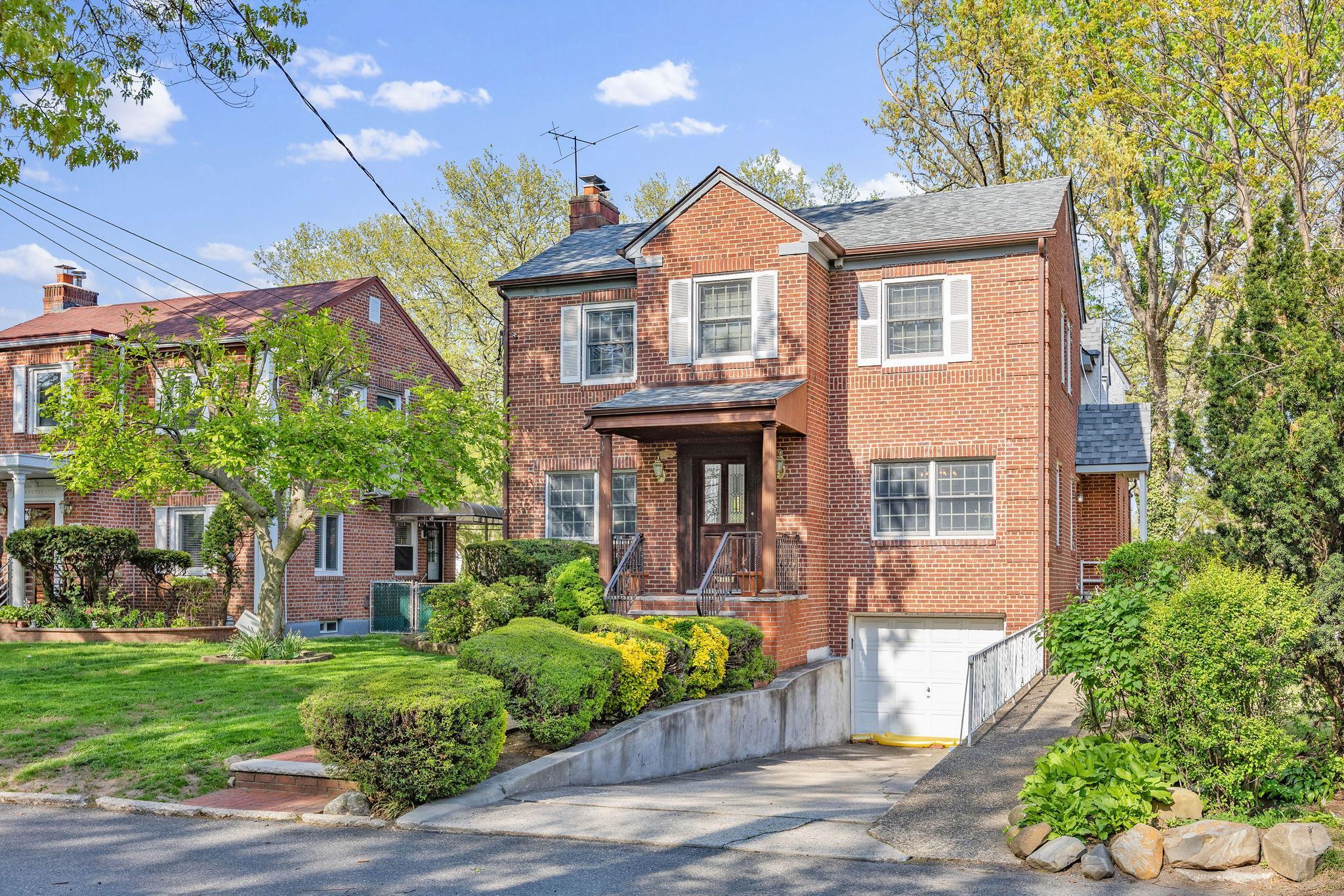 Single Family Dunton  Queens, NY 11423, MLS-874614-5
